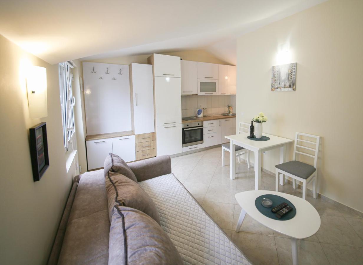 Goga Apartment Kotor Extérieur photo